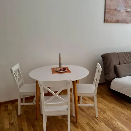 Casa 20 Cozy New In Near Border And Airports Appartement Zvornik